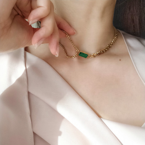 Connected to Double Necklace 18k Gold Chain Formula Green Gem Gold Pendant Necklace